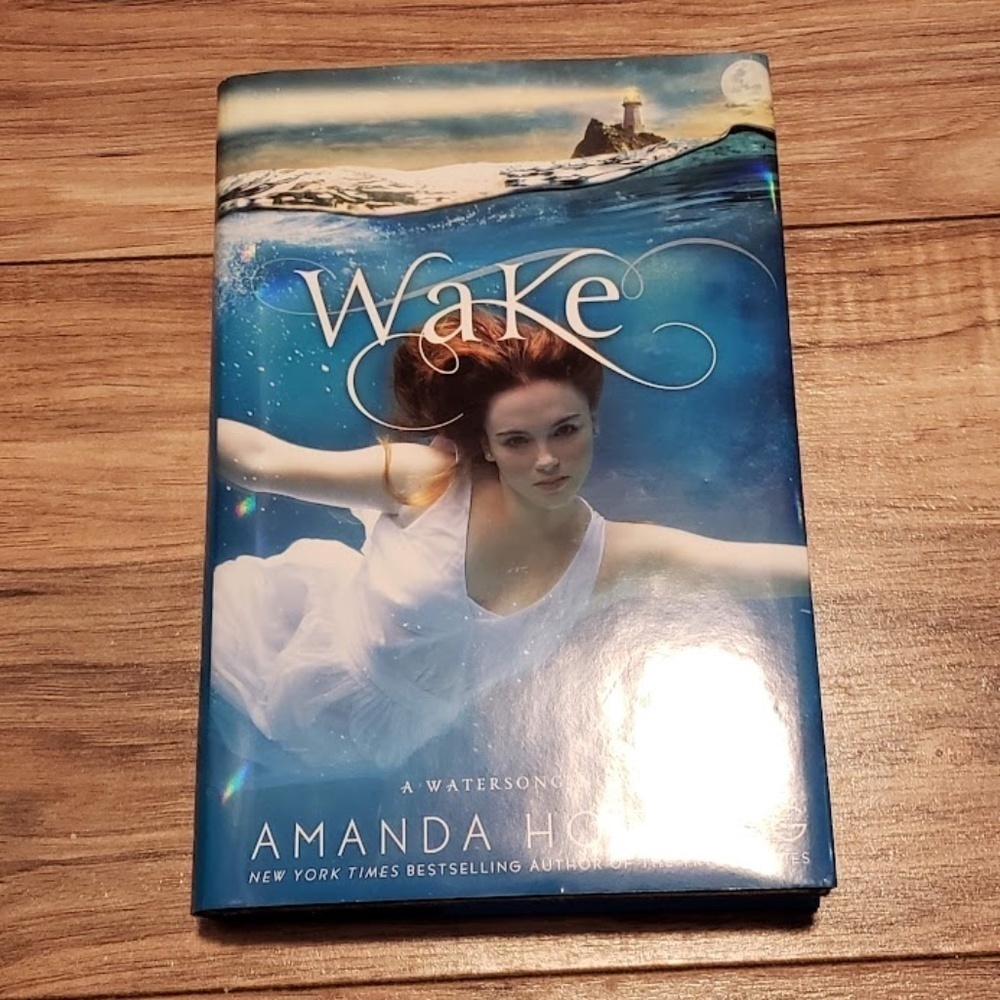Watersong Novel Wake Hardcover Amanda Hocking